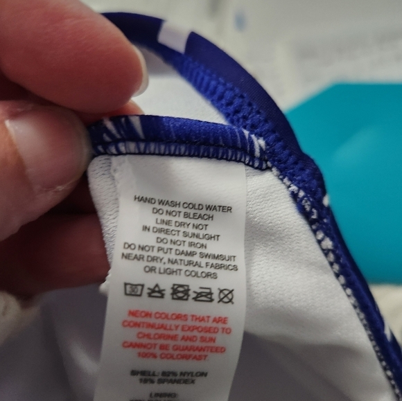 Blue and white Swimsuit top - Picture 4 of 6